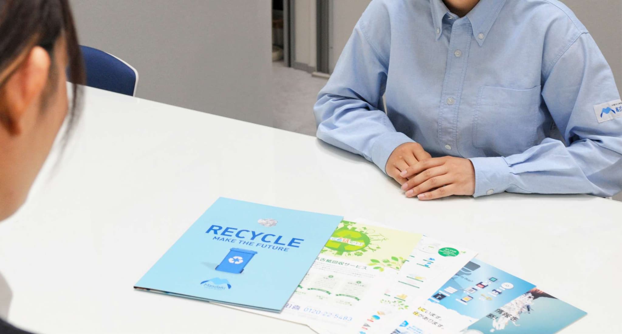 営業の仕事の様子